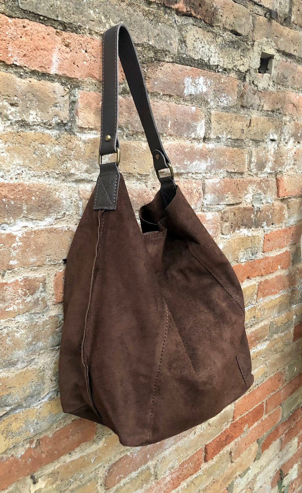 Slouch leather bag in dark brown. Chocolate brown hobo bag. Boho bag.Book or tablet bags in suede. Dark camel brown soft leather shopper