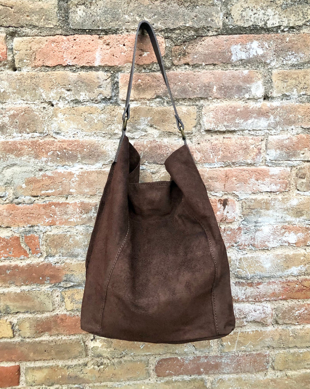 Slouch leather bag in dark brown. Chocolate brown hobo bag. Boho bag.Book or tablet bags in suede. Dark camel brown soft leather shopper