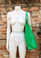 Shopper bag in GREEN. Genuine leather tote bag with ZIPPER. Laptop bag, office bag to carry your tablet or books. Large carry all hobo bag