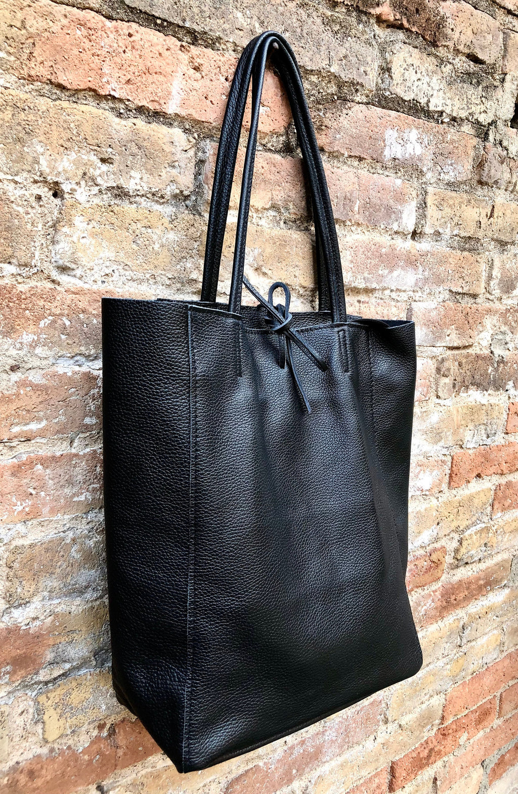 BLACK leather bag with zipper. Genuine leather shopper bag. Large BLACK shoulder bag for your laptop, books