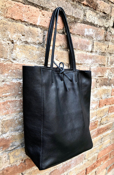 BLACK leather bag with zipper. Genuine leather shopper bag. Large BLACK shoulder bag for your laptop, books