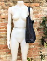 NAVY blue leather bag with zipper. Genuine leather shopper bag. Large DARK BLUE shoulder bag for your laptop, books. Soft leather shopper