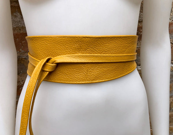 Obi belt in soft leather. Wrap belt in MUSTARD YELLOW. Waist belt in yellow. Mustard color wraparound belt. Yellow sash. Ibiza boho belts