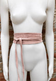 Pink suede OBI belt. Wrap belt in genuine leather. Waist belt in soft leather. Pink wraparound belt, boho belts in pastel colors.Pink sash