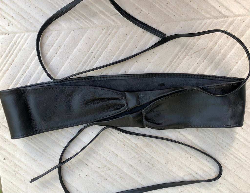 Cream white wrap belt in soft leather. LONGER option. Waist, dress or wraparound belt in genuine leather. Boho obi light beige belt.