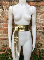 GOLD obi belt. Wrap belt in soft genuine leather. Wraparound waist belt.Wide style. Boho dress belt in metallic effect leather. Party belt
