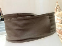 LIGHT BROWN obi belt. Wrap belt in soft genuine leather. Wraparound waist belt. Wide style. Boho dress belt in taupe brown leather