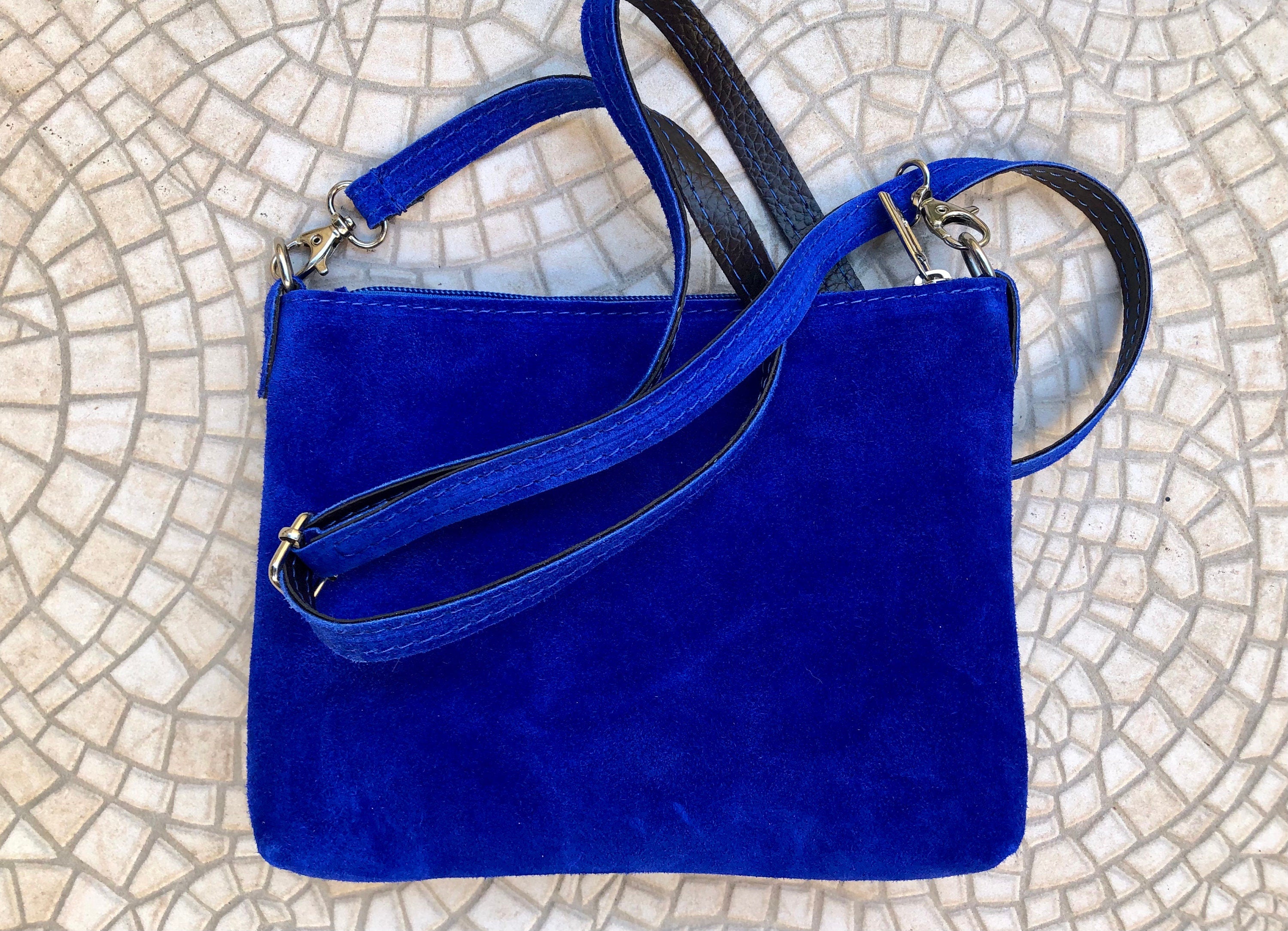 Suede leather bag in cobalt blue. Cross body bag, shoulder bag in GENUINE leather. Blue smalll leather bag. Adjustable strap. + zipper