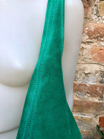 Large TOTE leather bag in GREEN with ZIPPER. Soft natural suede genuine leather shopper. Bohemian bag. Green suede slouch bag. Carry all bag