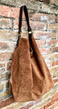 Slouch leather bag in rusty brown. Saddle brown hobo bag. Boho bag.Book or tablet bags in suede. Camell brown soft leather shopper w/zipper