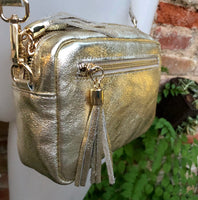 Small leather bag in gold. Cross body bag, shoulder bag in GENUINE leather. Metallic shine leather bag with adjustable strap and zipper