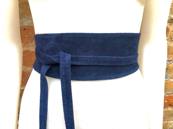 Obi belt in suede.Wrap belt in NAVY BLUE. Genuine leather wraparound belt in BLUE. Navy color belt,. Blue leather belt, Navy blue boho belt