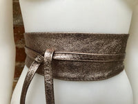 Leather bag and wrap belt set in metallic shine leather. Bronze, gold and brown crossbody or shoulder bag + obi waist belt. Disco 70s purse