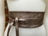 Leather bag and wrap belt set in metallic shine leather. Bronze, gold and brown crossbody or shoulder bag + obi waist belt. Disco 70s purse