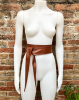 CAMEL BROWN obi belt. Wrap belt in soft genuine leather. Wraparound waist belt. Wide style. Boho dress belt in TOBACCO/saddle brown leather