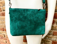 Green suede leather bag. Cross body bag, shoulder bag in GENUINE leather. Small leather bag with adjustable strap and zipper. Green purse