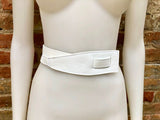 Leather 80s style obi belt . Wrap belt in WHITE. Waist belt in genuine leather. White wraparound dress belt. White leather belt