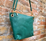 Teal GREEN leather bag. Green cross body / shoulder bag. Genuine leather purse with adjustable strap and zipper. Soft leather bag