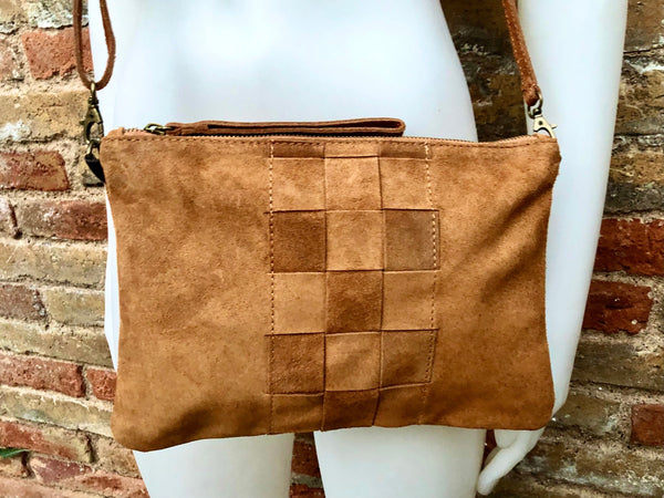 Camel brown suede leather bag . Cross body or shoulder bag in GENUINE leather. Small saddle brown SUEDE purse + adjustable strap and zipper