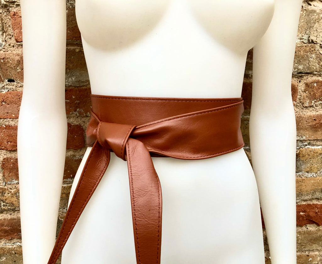 CAMEL BROWN obi belt. Wrap belt in soft genuine leather. Wraparound waist belt. Wide style. Boho dress belt in TOBACCO/saddle brown leather
