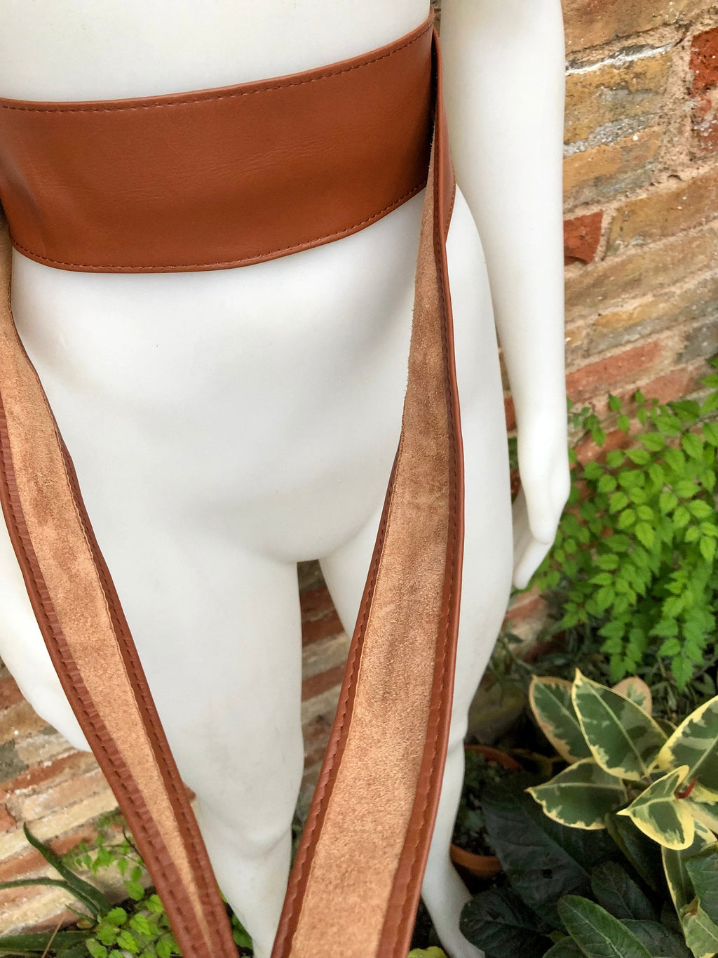 CAMEL BROWN obi belt. Wrap belt in soft genuine leather. Wraparound waist belt. Wide style. Boho dress belt in TOBACCO/saddle brown leather