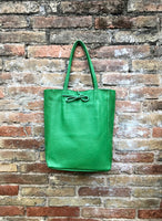 Shopper bag in GREEN. Genuine leather tote bag with ZIPPER. Laptop bag, office bag to carry your tablet or books. Large carry all hobo bag