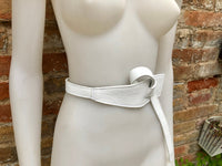 Leather 80s style obi belt . Wrap belt in WHITE. Waist belt in genuine leather. White wraparound dress belt. White leather belt