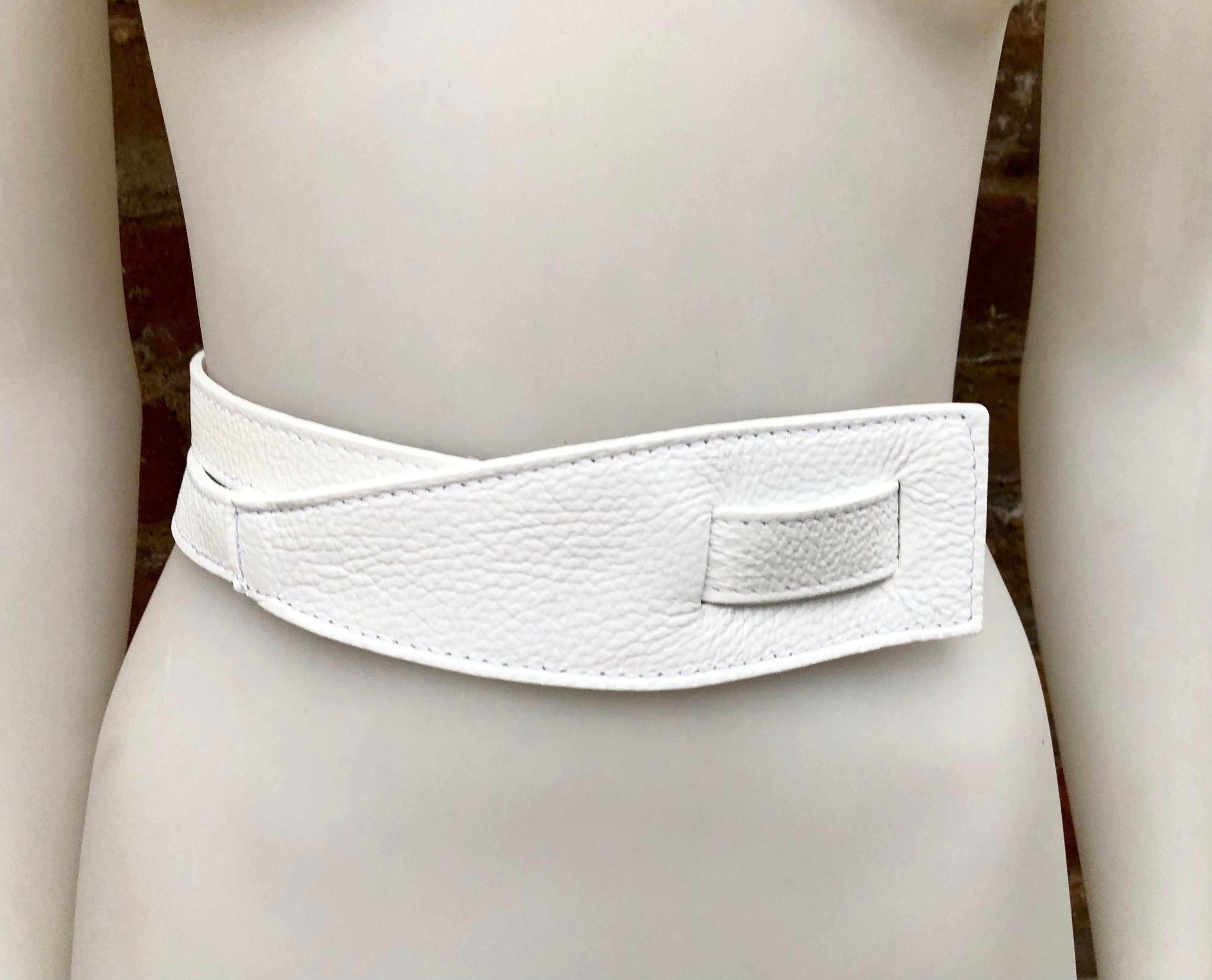 Leather 80s style obi belt . Wrap belt in WHITE. Waist belt in genuine leather. White wraparound dress belt. White leather belt