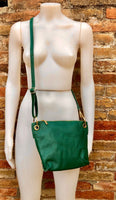 Teal GREEN leather bag. Green cross body / shoulder bag. Genuine leather purse with adjustable strap and zipper. Soft leather bag