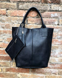 BLACK tote leather shopper in GENUINE leather. Large carry all tote bag for your laptop, books. Leather shopper w/ lining + zipper