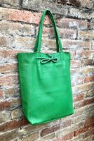 Shopper bag in GREEN. Genuine leather tote bag with ZIPPER. Laptop bag, office bag to carry your tablet or books. Large carry all hobo bag