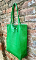 Shopper bag in GREEN. Genuine leather tote bag with ZIPPER. Laptop bag, office bag to carry your tablet or books. Large carry all hobo bag