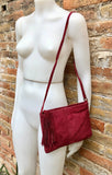 BURGUNDY suede leather bag. Cross body / shoulder bag in GENUINE leather. Small boho suede bag. Adjustable strap + zipper. Wine red purse