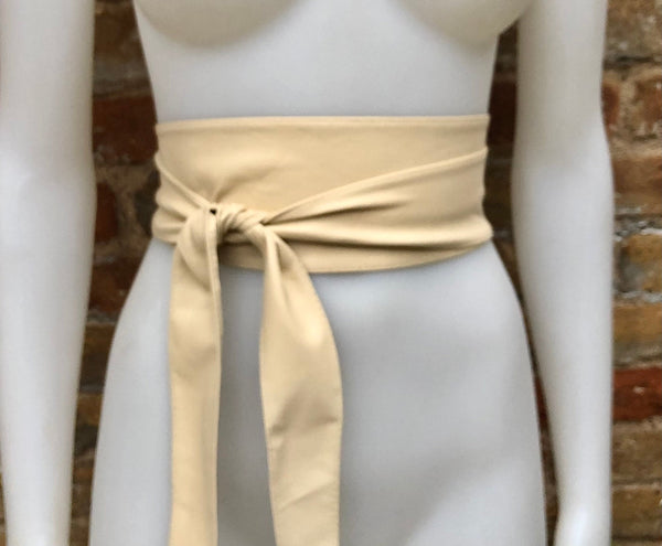 CREAM color obi belt. Wrap belt in soft genuine leather. Wraparound waist belt. Wide style. Boho dress belt in soft very light beige leather