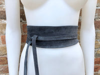 Small suede bag in DARK GRAY with matching belt. Cross body bag and OBI belt set in suede leather. Adjustable strap and zipper