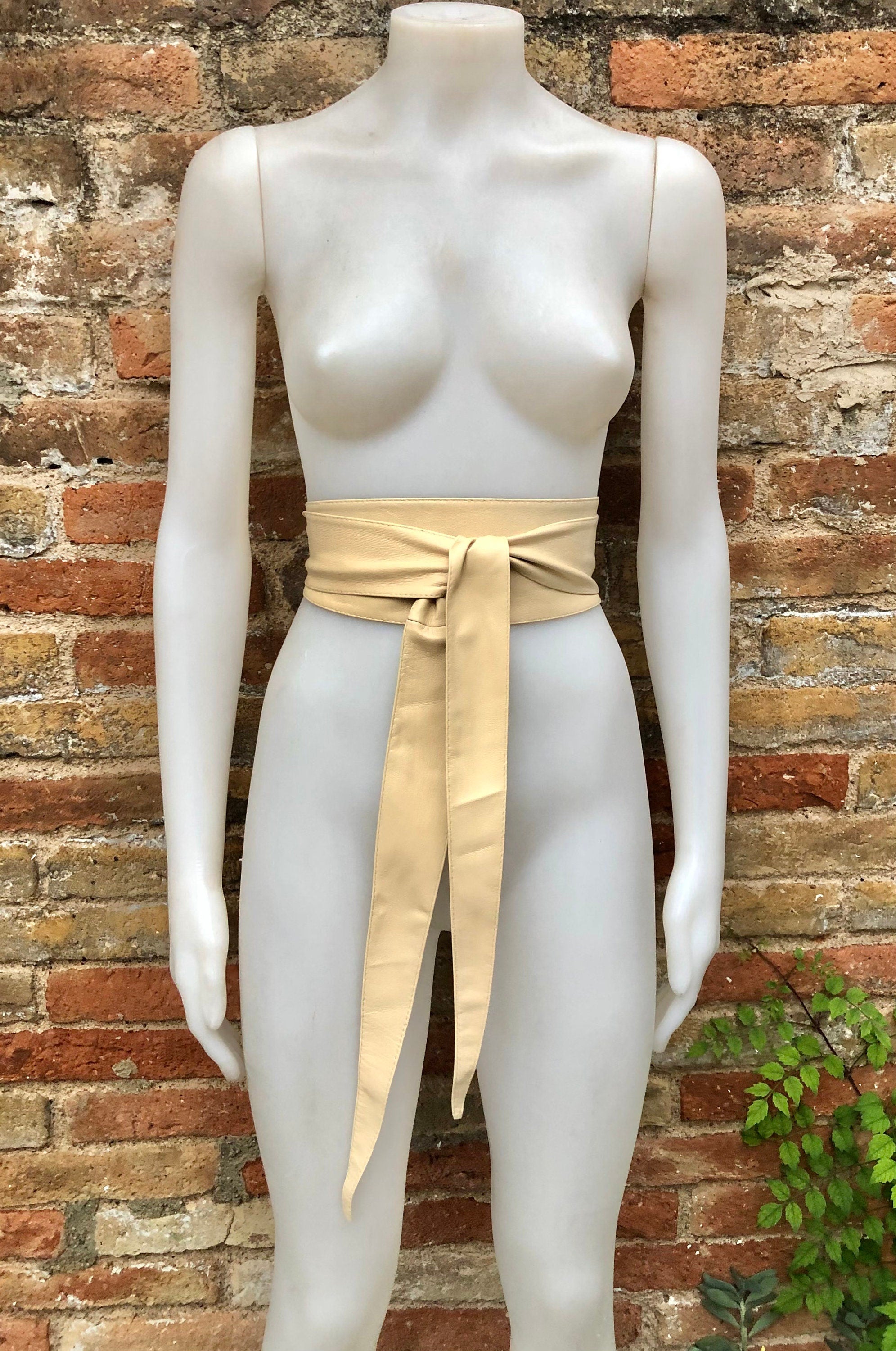 CREAM color obi belt. Wrap belt in soft genuine leather. Wraparound waist belt. Wide style. Boho dress belt in soft very light beige leather