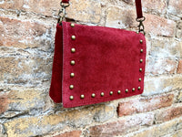 Burgundy crossbody bag w/ adjustable strap. Genuine suede leather bag. Wine red shoulder bag with studs zipper + flap. Burgundy suede purse