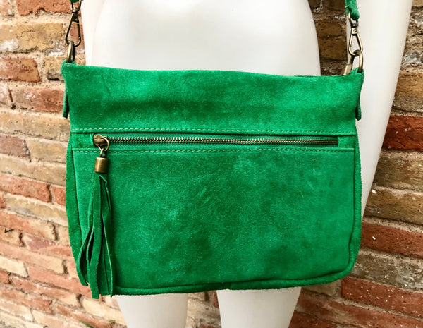 BOHO suede leather bag in GREEN. Crossbody bag in genuine leather, messenger suede bag. Soft natural leather bag in green