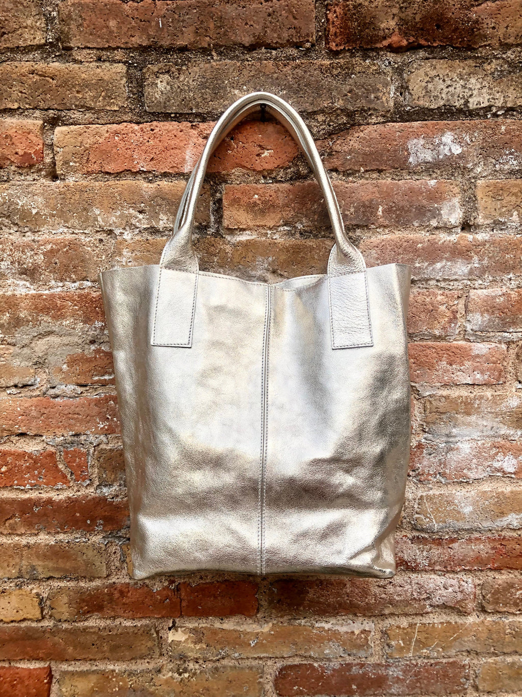 Shoulder leather bag in GOLD. GENUINE leather shopper bag. Large carry all bag for your laptop, books. Metallic effect golden leather purse
