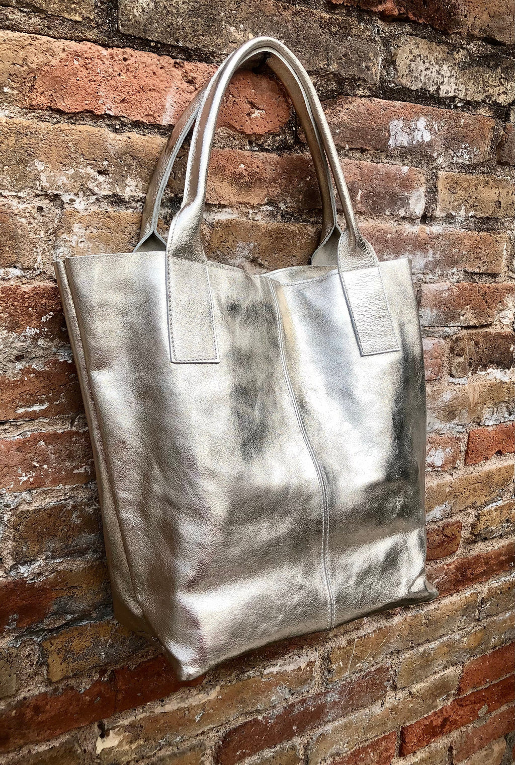 Shoulder leather bag in GOLD. GENUINE leather shopper bag. Large carry all bag for your laptop, books. Metallic effect golden leather purse
