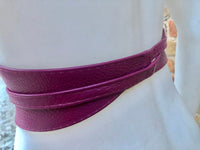 PLUM purple obi belt in soft leather. Wrap belt in purple-burgundy. Wide waist belt in genuine leather. Wraparound belt. Wine red boho sash