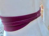 PLUM purple obi belt in soft leather. Wrap belt in purple-burgundy. Wide waist belt in genuine leather. Wraparound belt. Wine red boho sash