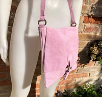 Suede bag in light PURPLE - PINK. Genuine leather shoulder / messenger bag. Mauve suede purse. Lilac suede crossbody. Flap + zipper