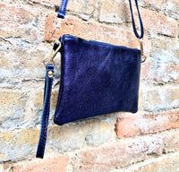 Small leather bag in METALLIC PURPLE. Cross body, shoulder bag or wristlet in GENUINE leather. Purple leather purse + adjustable strap