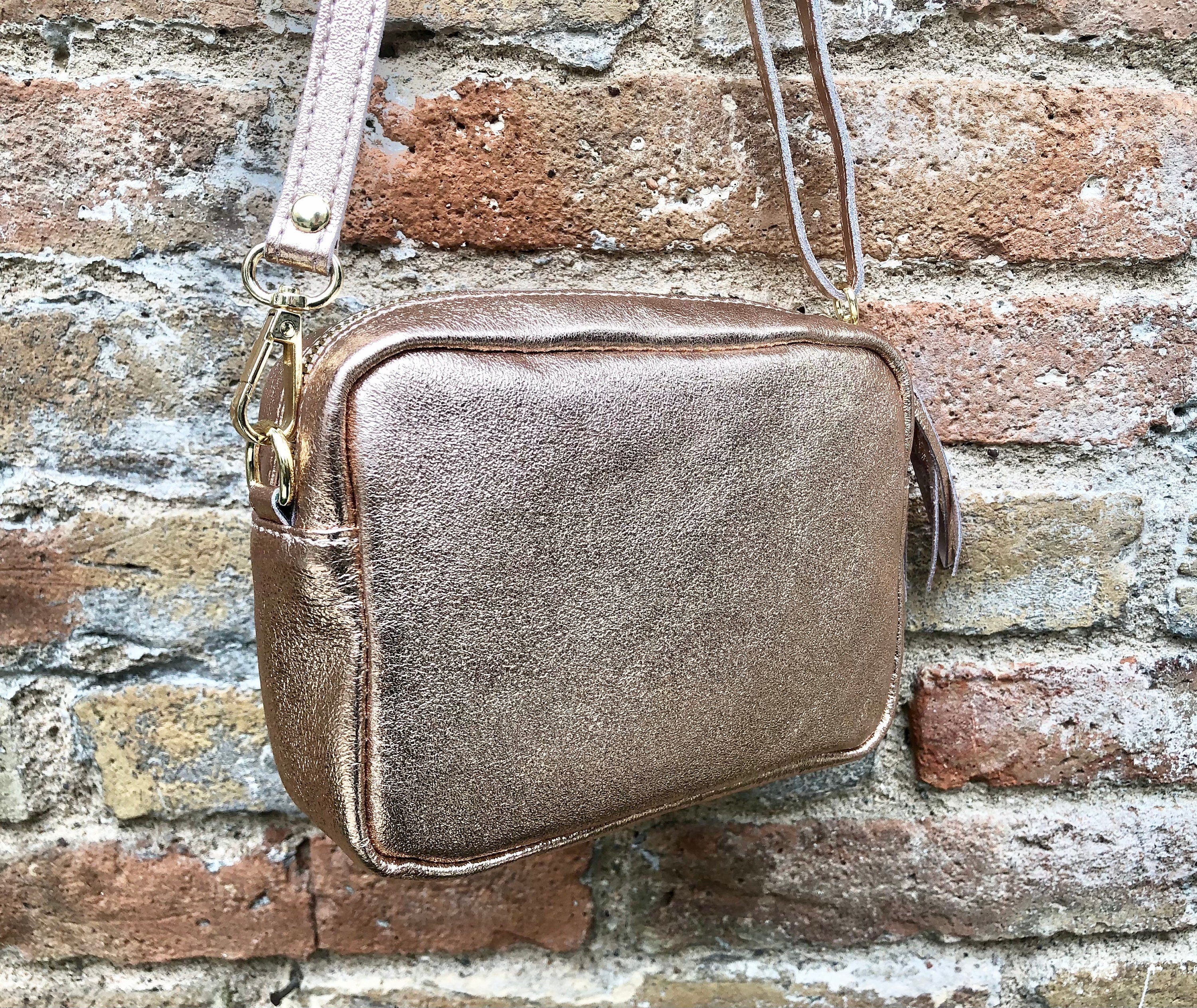 Small leather bag in pink gold. Cross body / shoulder bag. Metallic shine genuine leather bag. Pink purse. adjustable strap and zipper