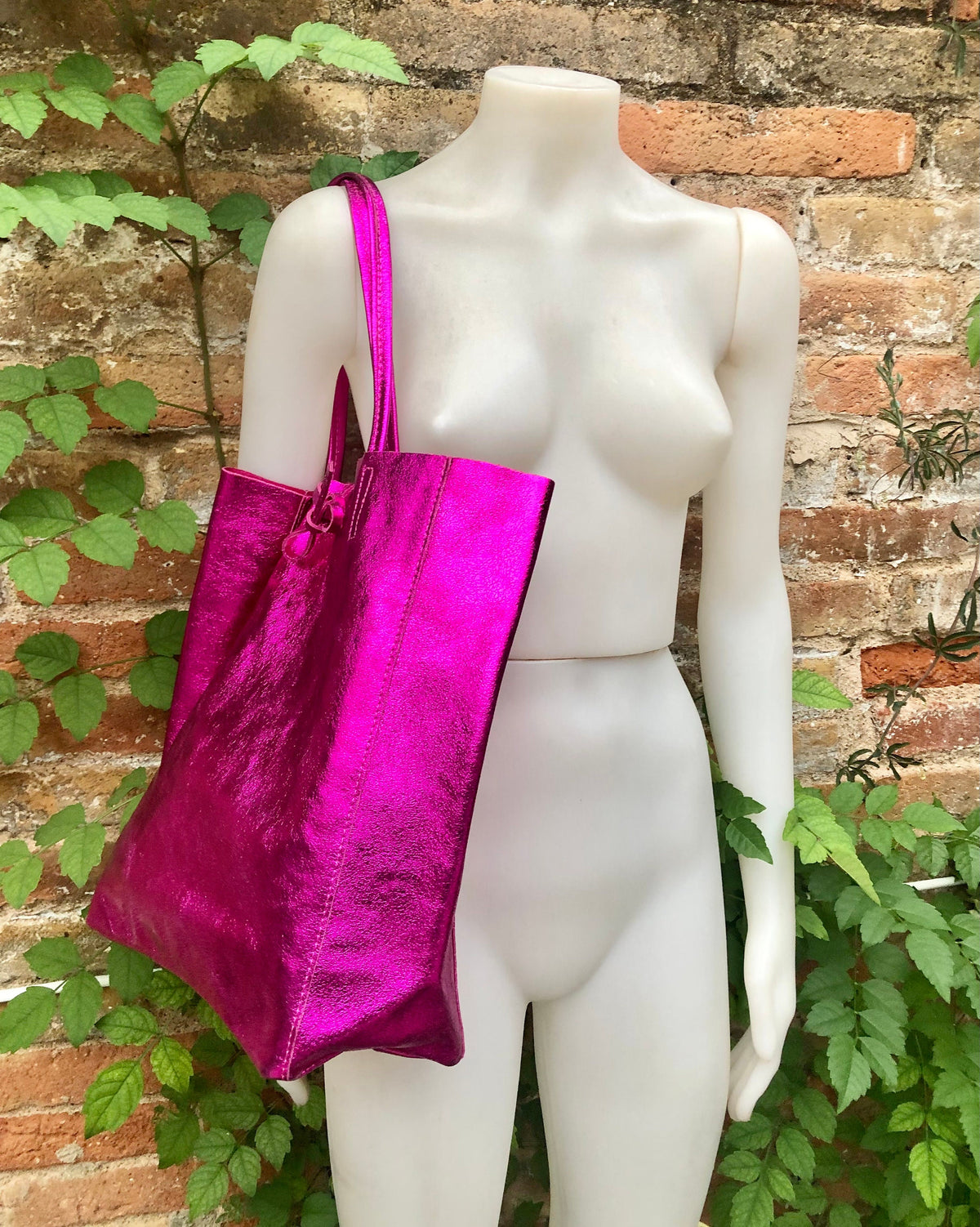 Tote leather bag in fuchsia pink. GENUINE metallic leather bag. Large glitter hot pink leather shopper bag, Laptop bag. Metallic pink purse