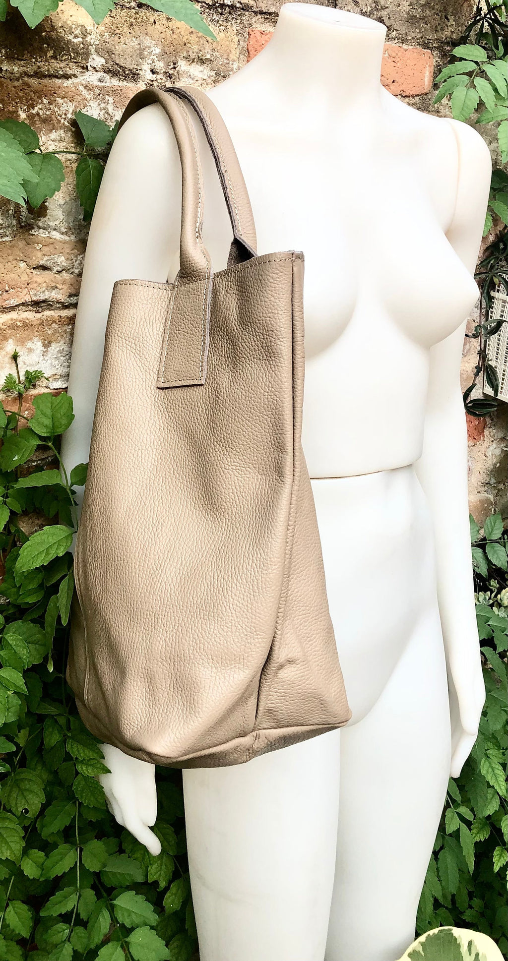 Beige TOTE leather bag. Soft GENUINE leather bag. Large beige leather bag. Laptop, tablet bag, leather bag for books. Beige leather shopper