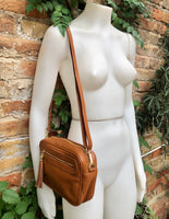 Small leather bag in Camel brown. Cross body bag, shoulder bag in GENUINE leather. Saddle brown leather bag with adjustable strap and zipper