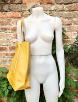 Tote bag in YELLOW. Genuine leather shopper bag. Laptop, office bag to carry your tablet or books. Leather shoulder /handbag. Yellow purse