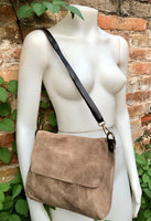 Messenger bag in genuine suede leather. Light brown cross body bag. Dark greyge suede bag with zipper and flap. Taupe brown suede purse